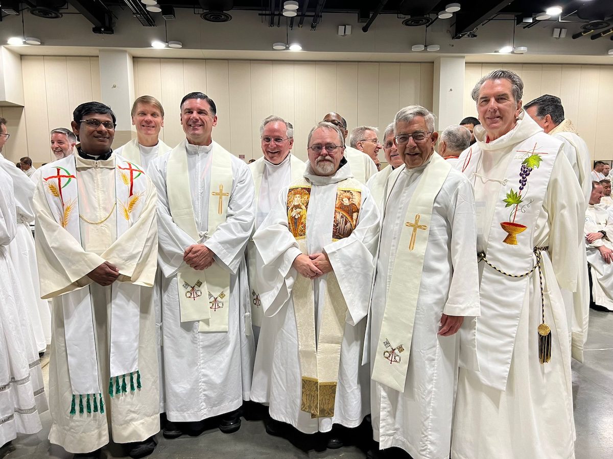 Fr. Tom Orians Participates in National Eucharistic Congress 1