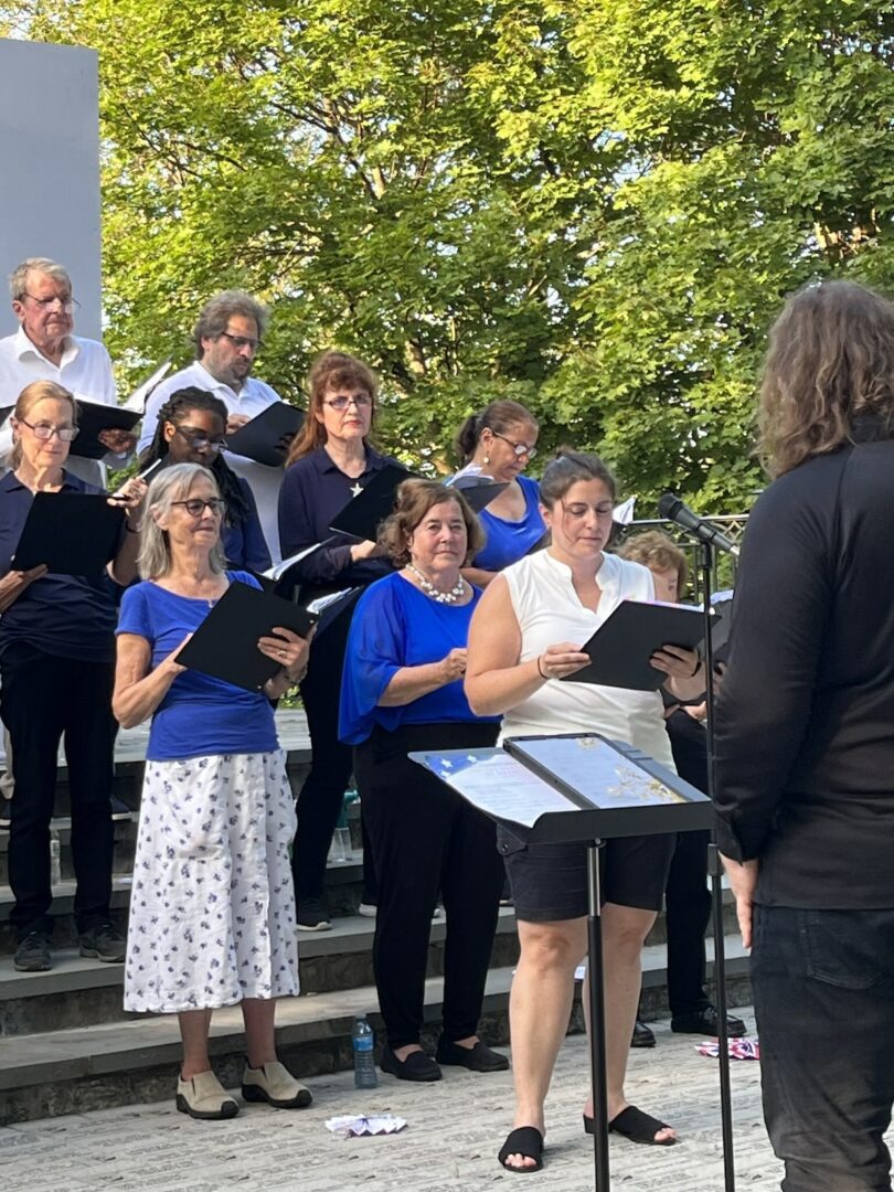 Putnam Chorale Serenades the Holy Mountain1